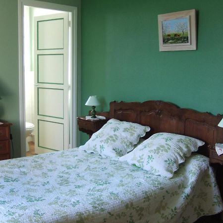 Bed and Breakfast Ferme De La Riviere Petiville  Exterior foto