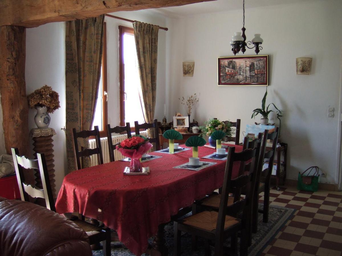 Bed and Breakfast Ferme De La Riviere Petiville  Exterior foto